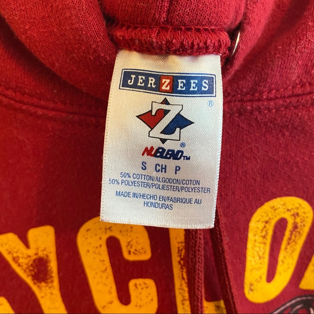 Iowa State Basketball Sweatshirt - Picture 2 of 3
